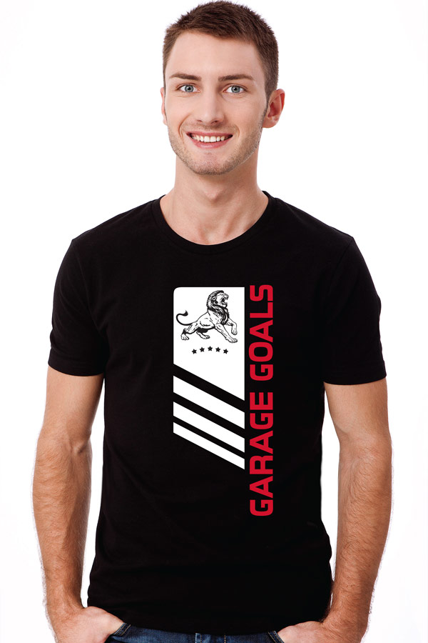 lion front black